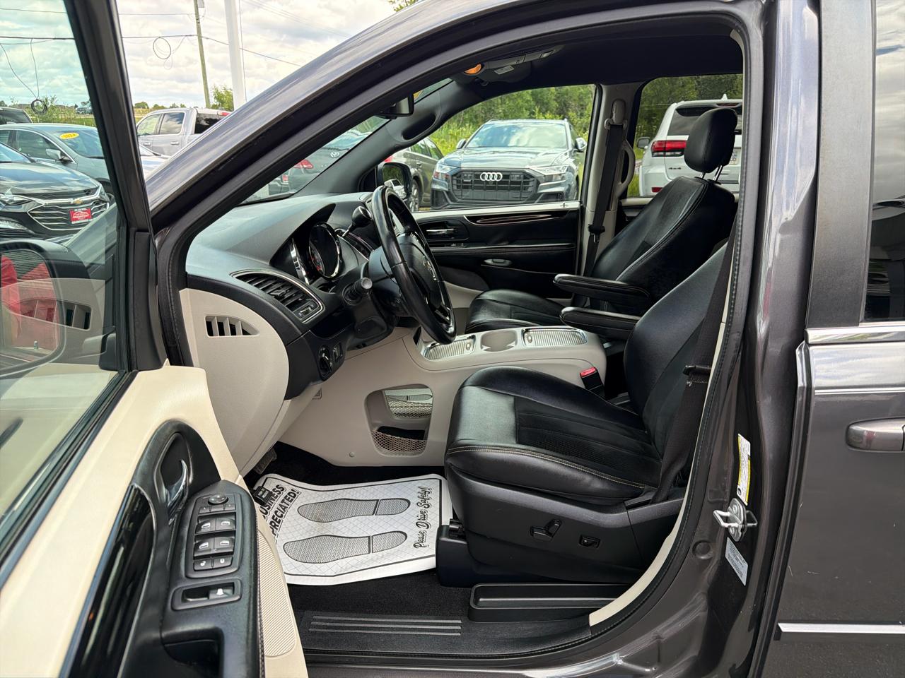 Dodge Grand Caravan SXT Wagon 2017