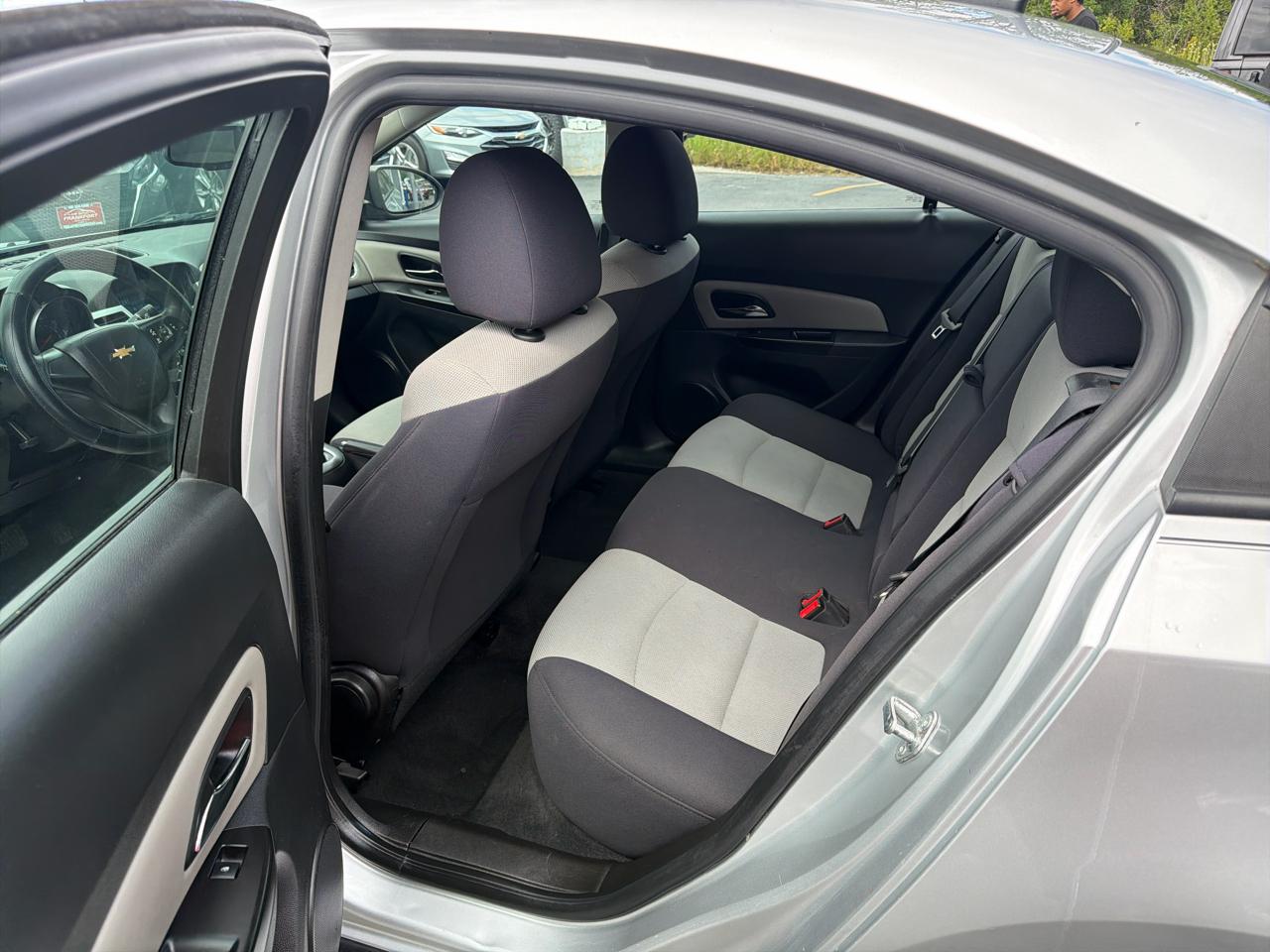 Chevrolet Cruze 4dr Sdn Auto LS 2014