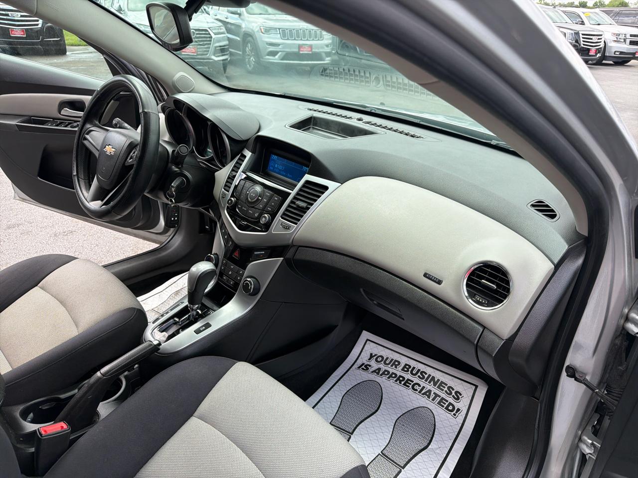 Chevrolet Cruze 4dr Sdn Auto LS 2014