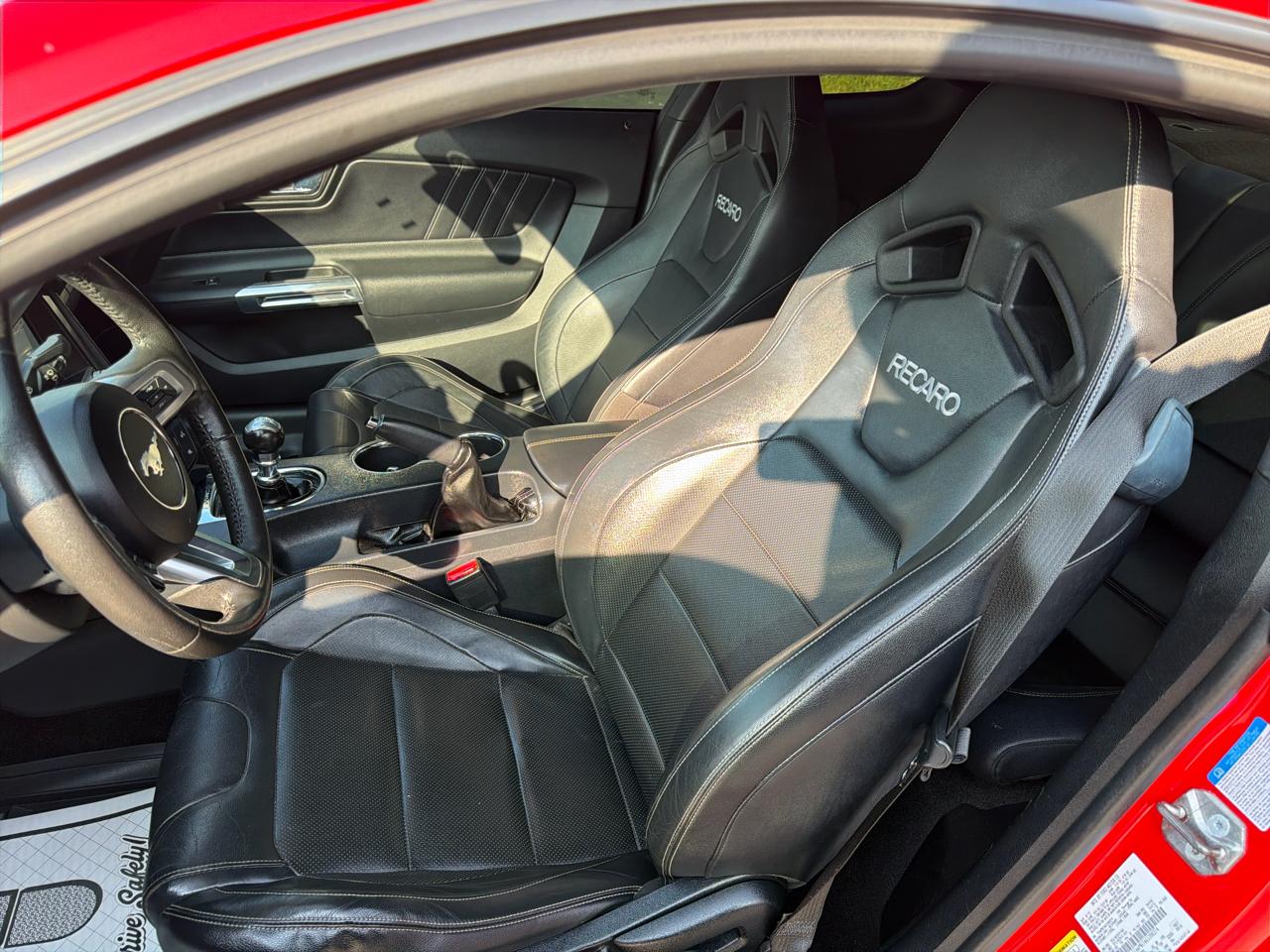 Ford Mustang 2dr Fastback GT Premium 2016