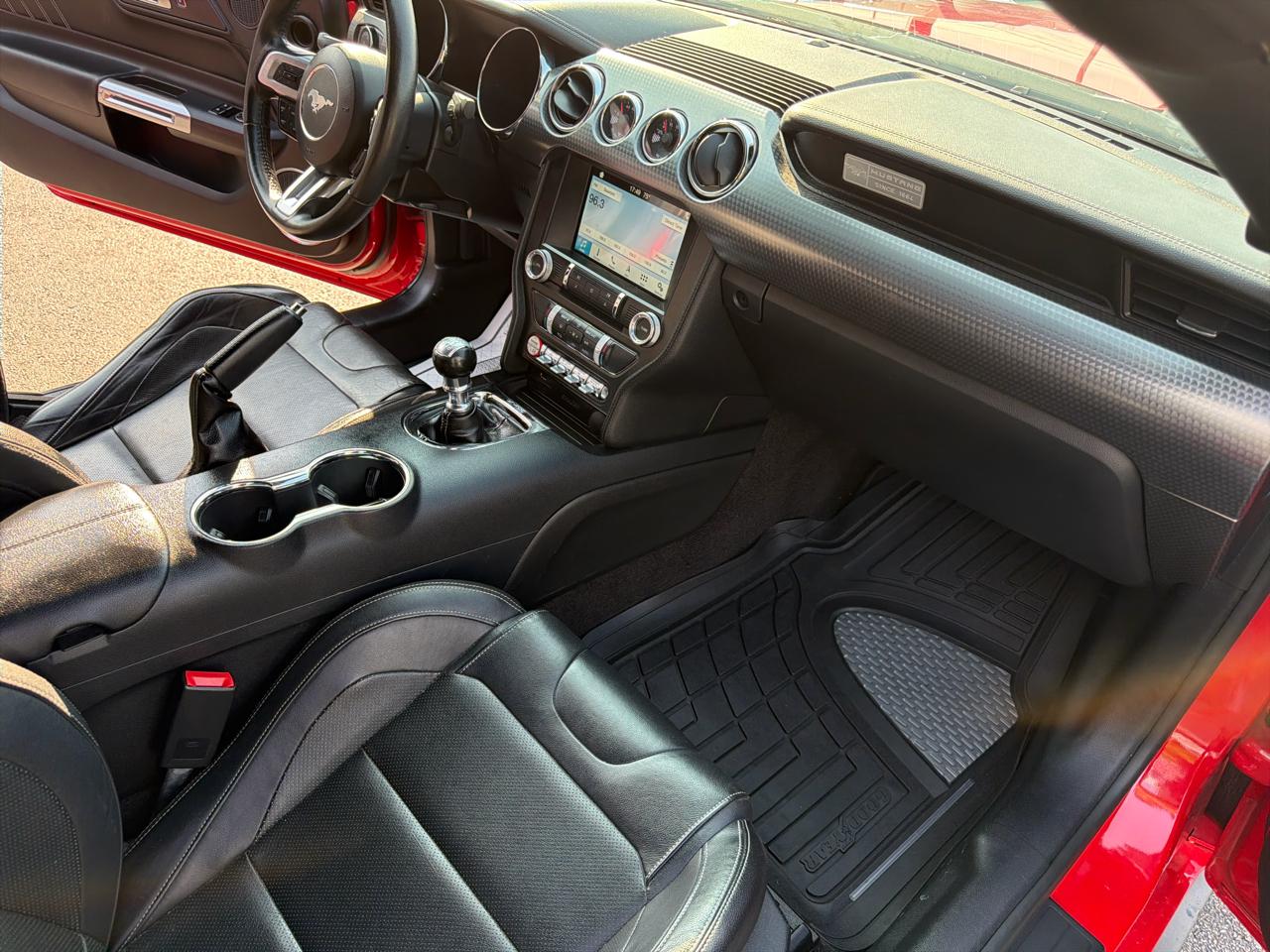 Ford Mustang 2dr Fastback GT Premium 2016