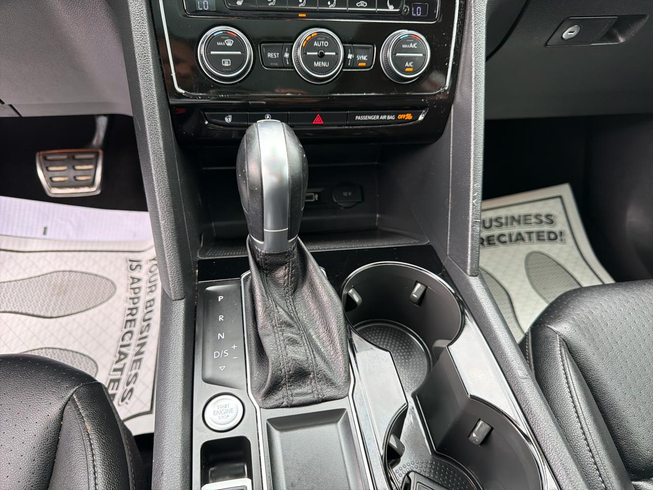 Volkswagen Atlas 3.6L V6 SEL R-Line FWD 2019