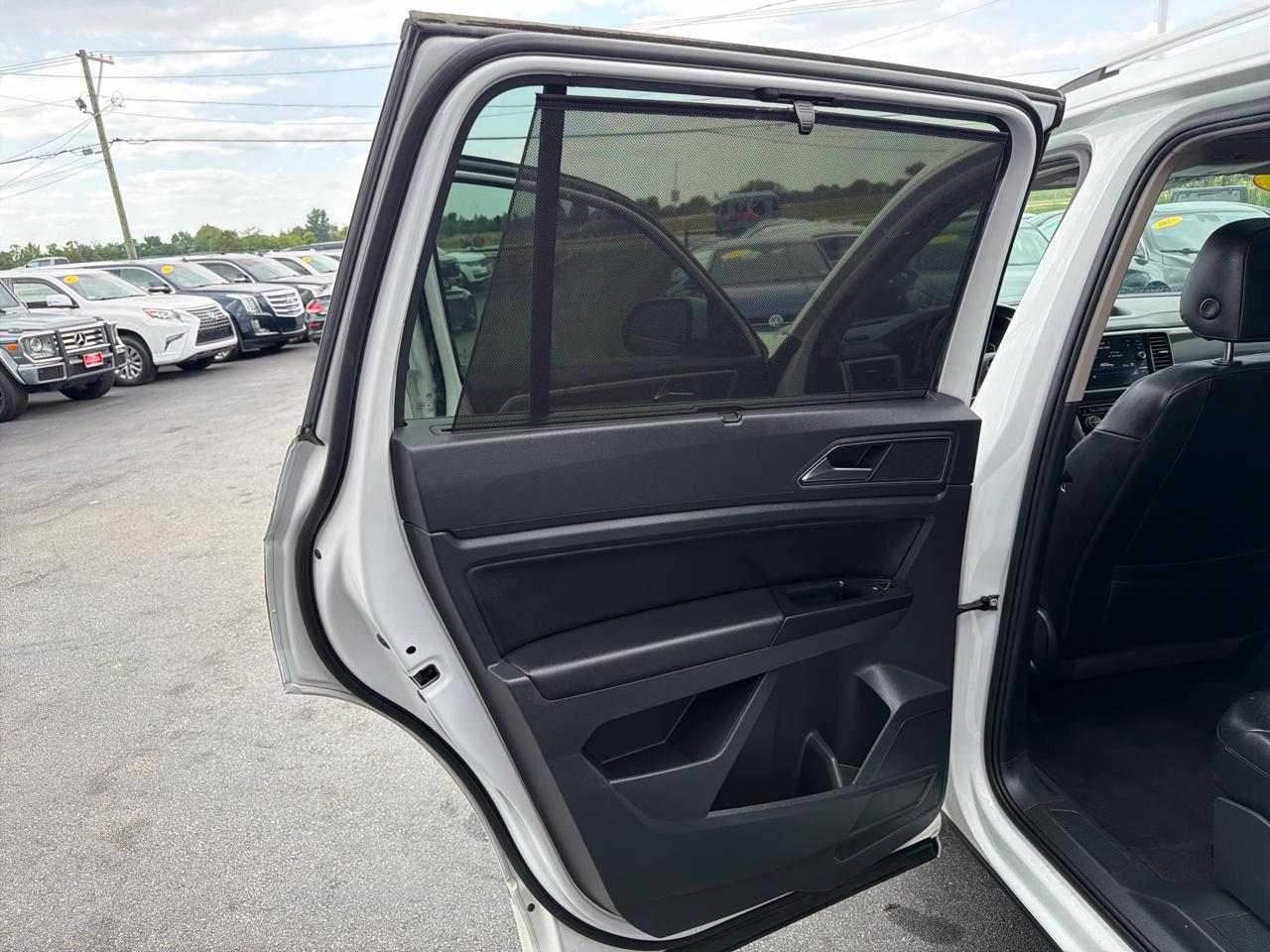 Volkswagen Atlas 3.6L V6 SEL R-Line FWD 2019