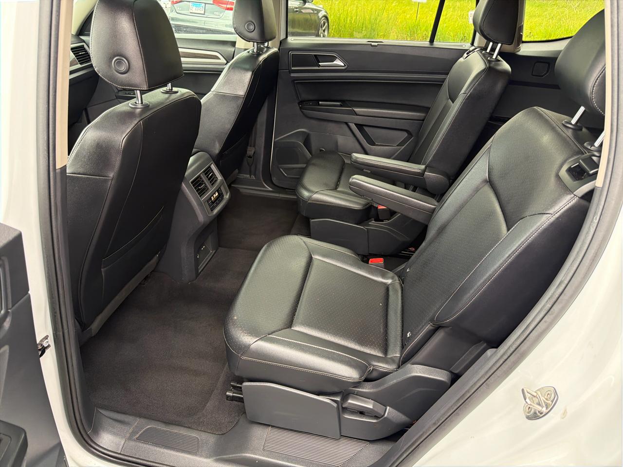 Volkswagen Atlas 3.6L V6 SEL R-Line FWD 2019