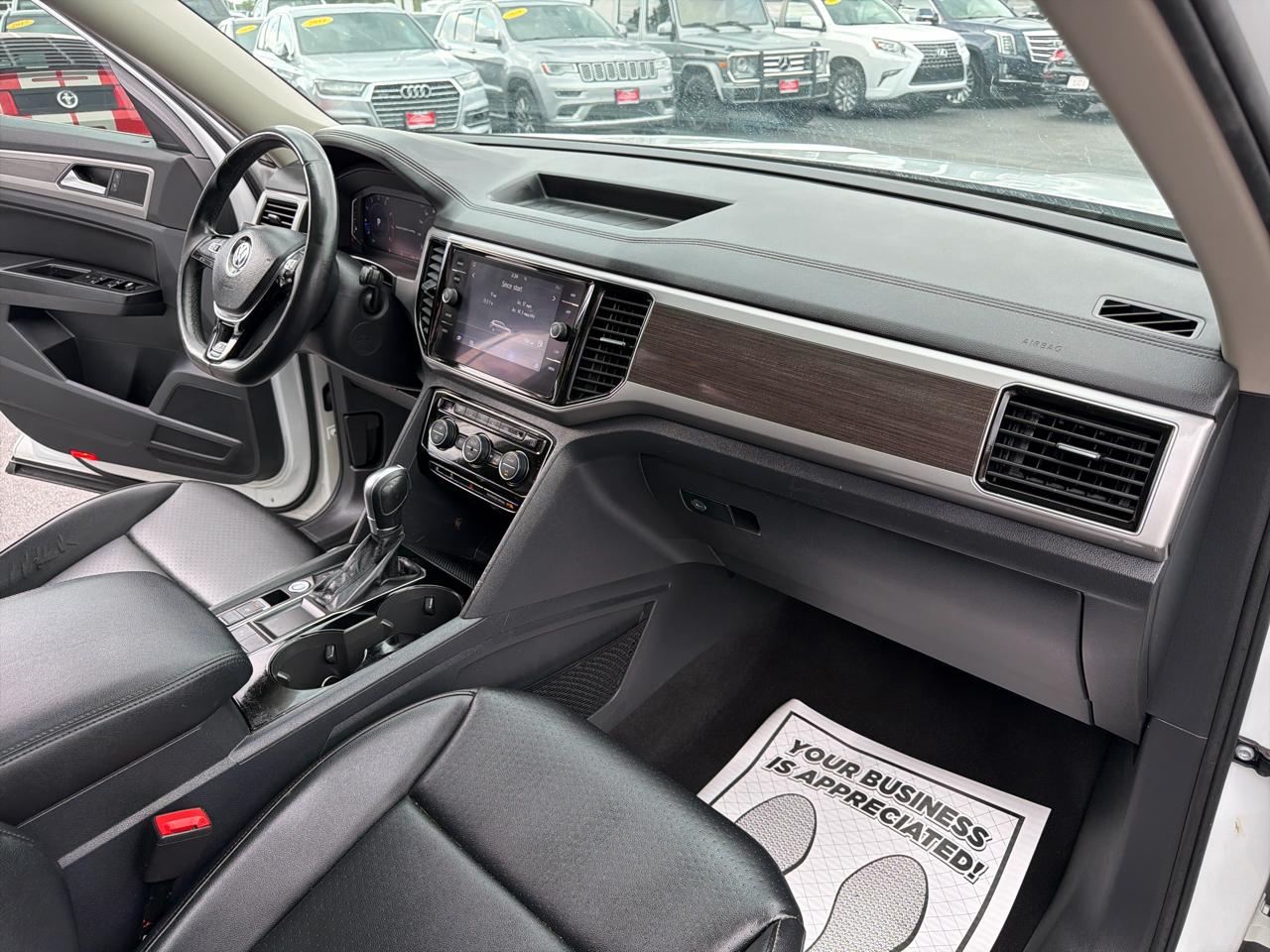 Volkswagen Atlas 3.6L V6 SEL R-Line FWD 2019