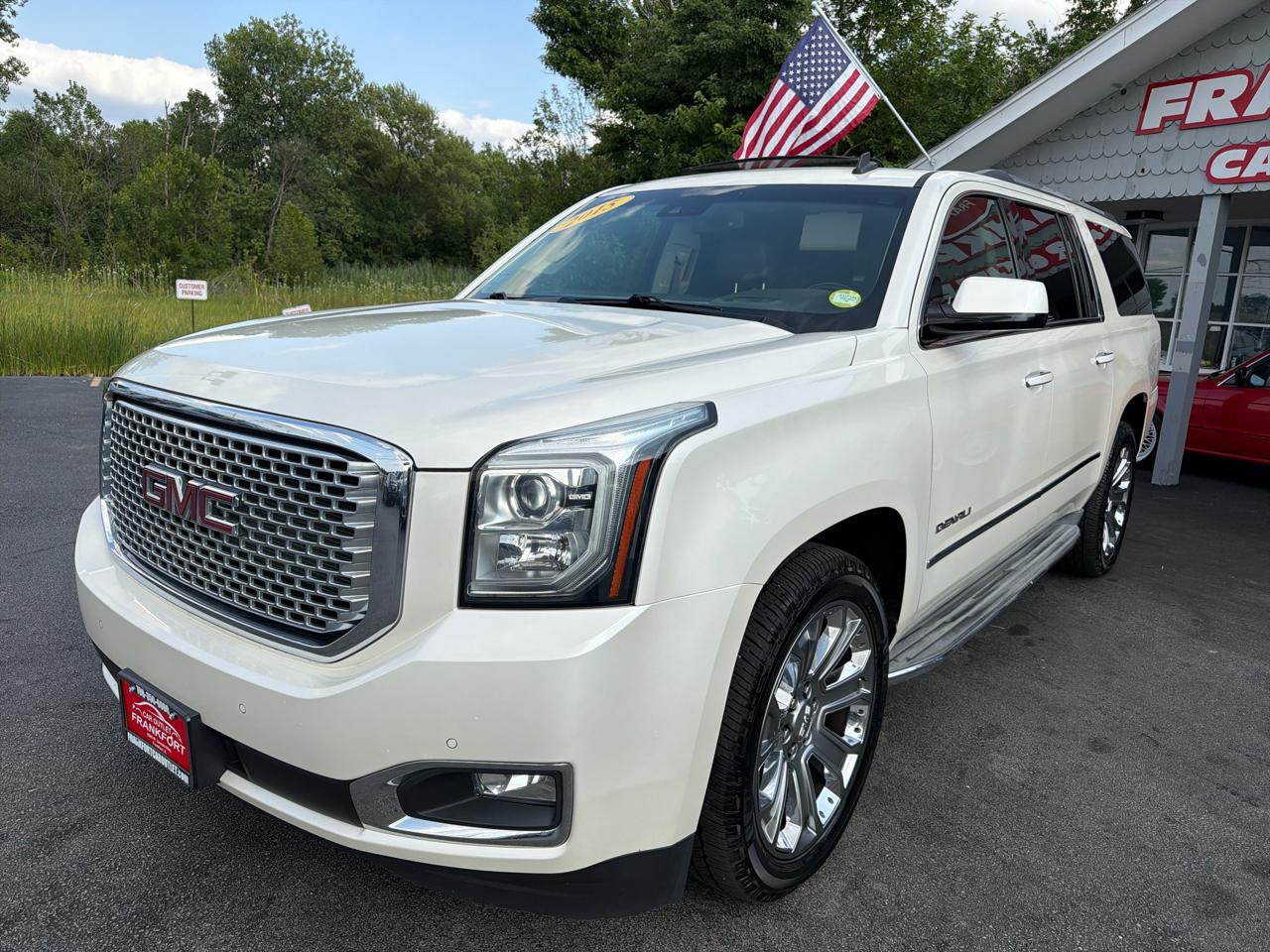 GMC Yukon XL 4WD 4dr Denali 2015