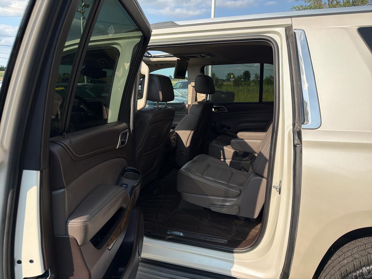 GMC Yukon XL 4WD 4dr Denali 2015