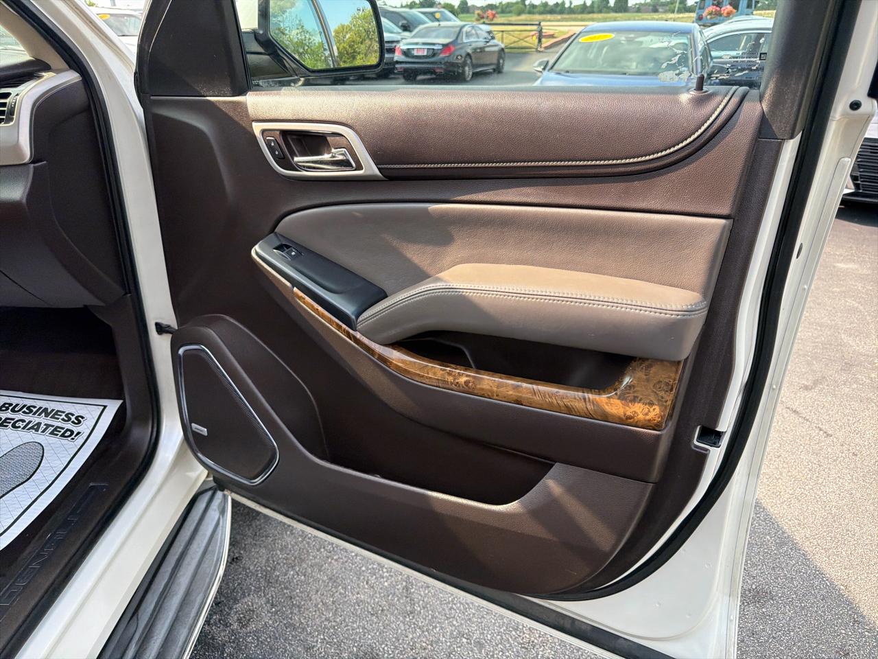GMC Yukon XL 4WD 4dr Denali 2015