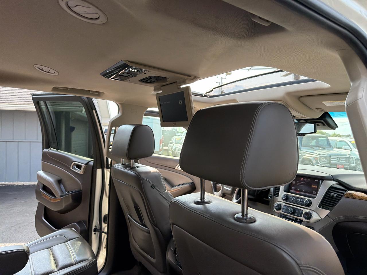 GMC Yukon XL 4WD 4dr Denali 2015