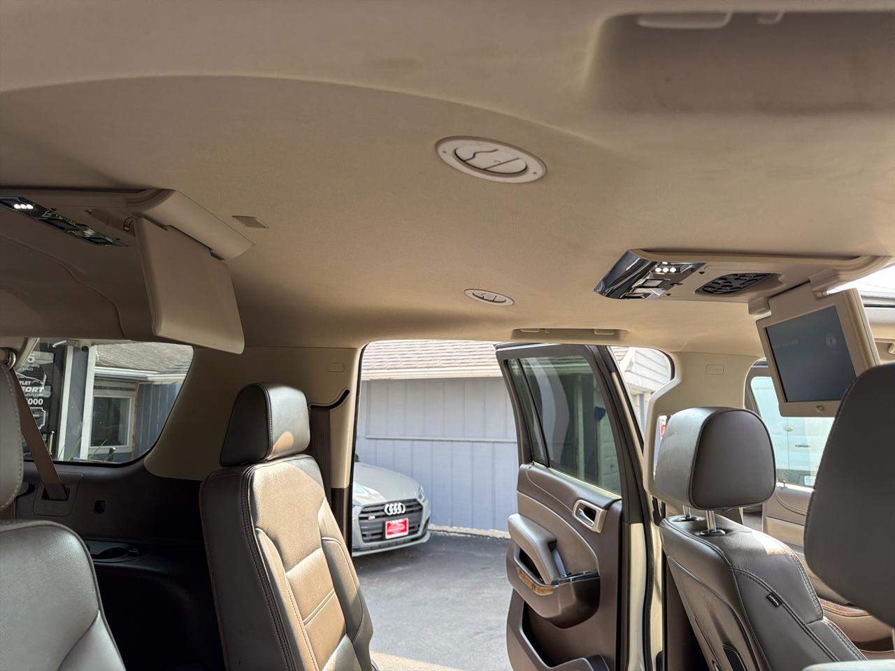 GMC Yukon XL 4WD 4dr Denali 2015
