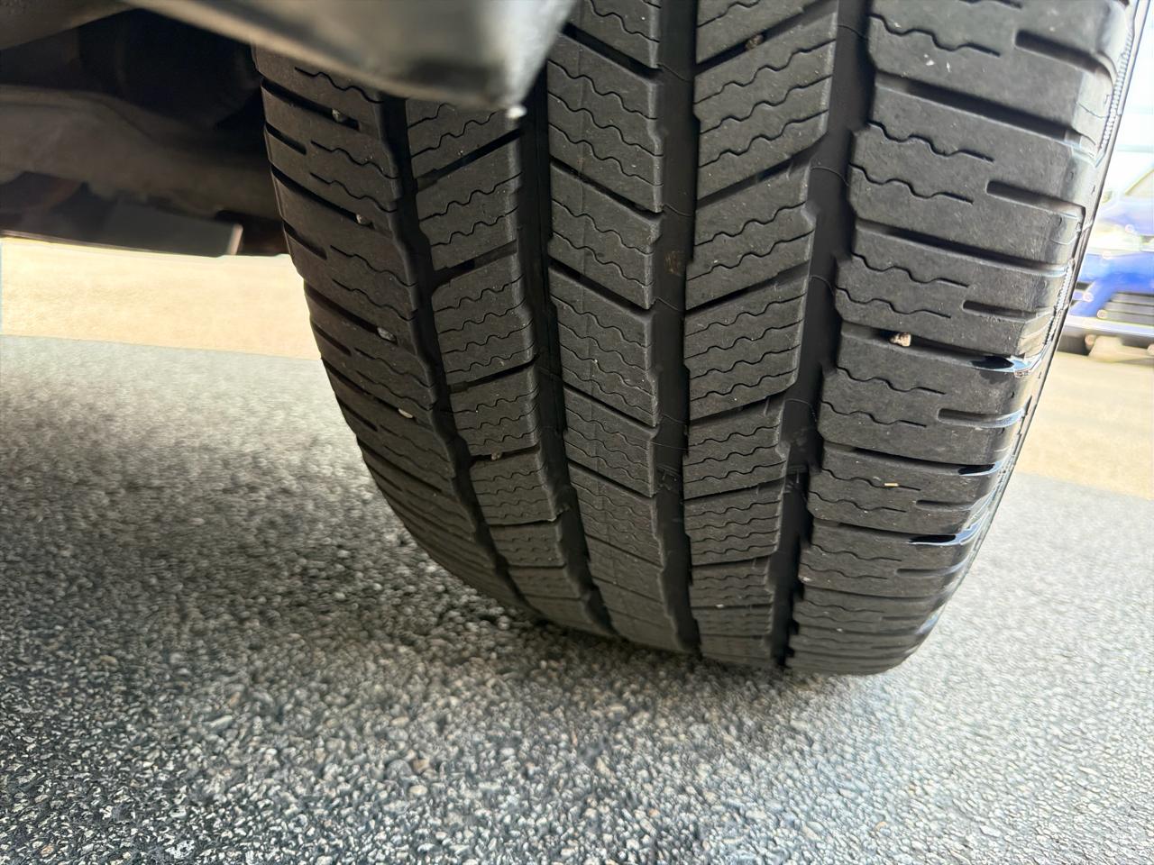 GMC Yukon XL 4WD 4dr Denali 2015