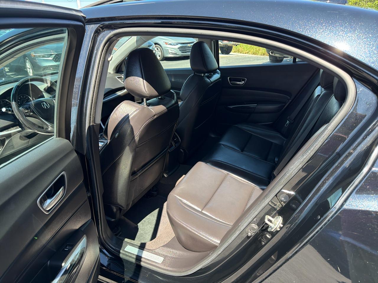 Acura TLX 2.4L FWD 2020