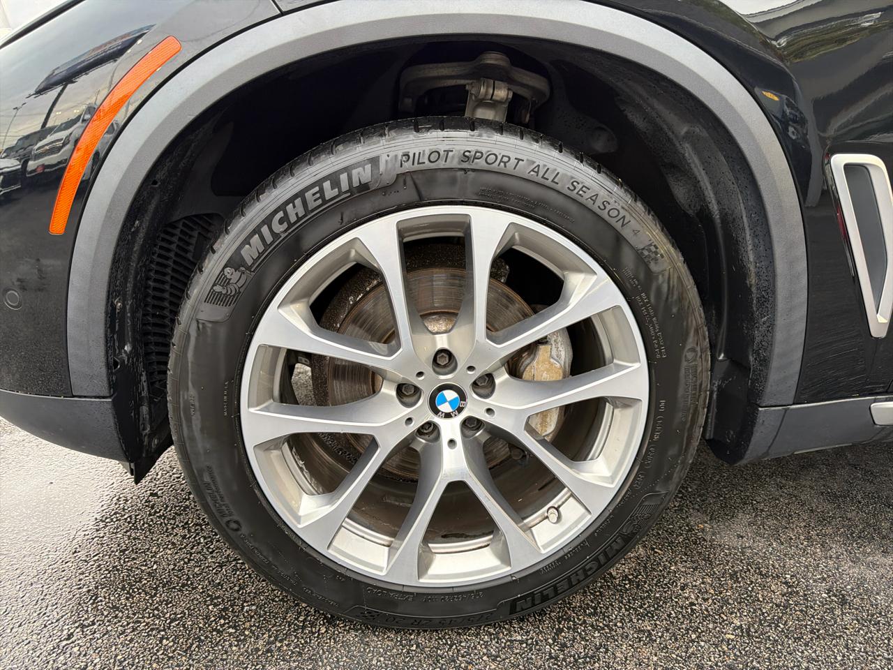 BMW X5 xDrive40i Sports Activity Vehicle 2020