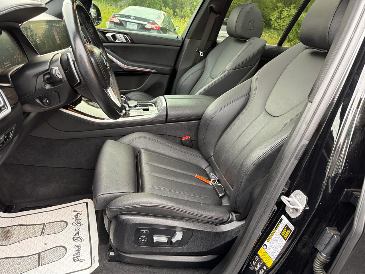 BMW X5 xDrive40i Sports Activity Vehicle 2020