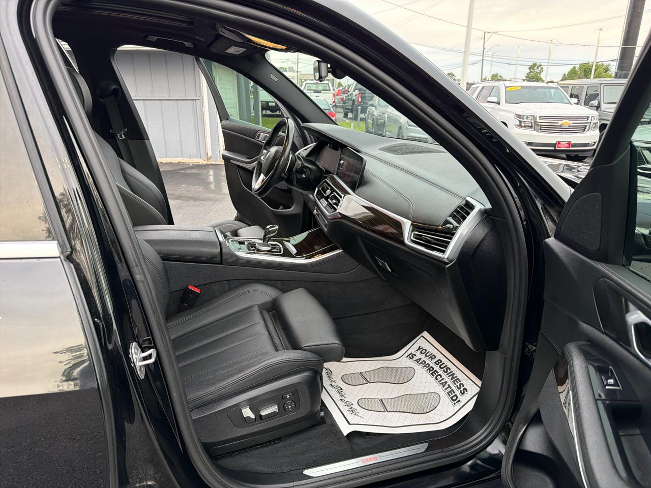 BMW X5 xDrive40i Sports Activity Vehicle 2020