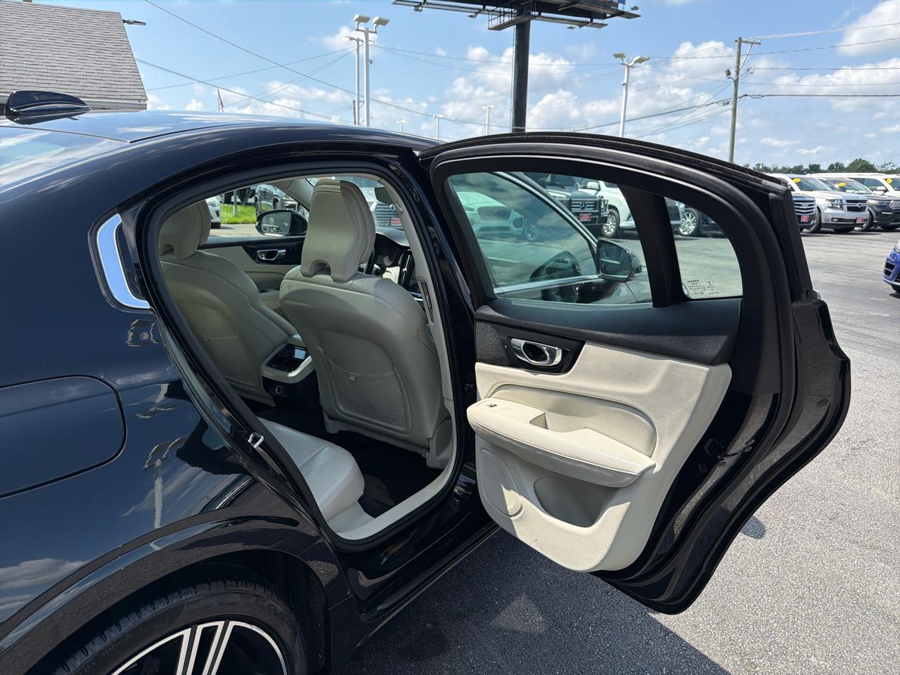 Volvo S60 T5 FWD Inscription 2019