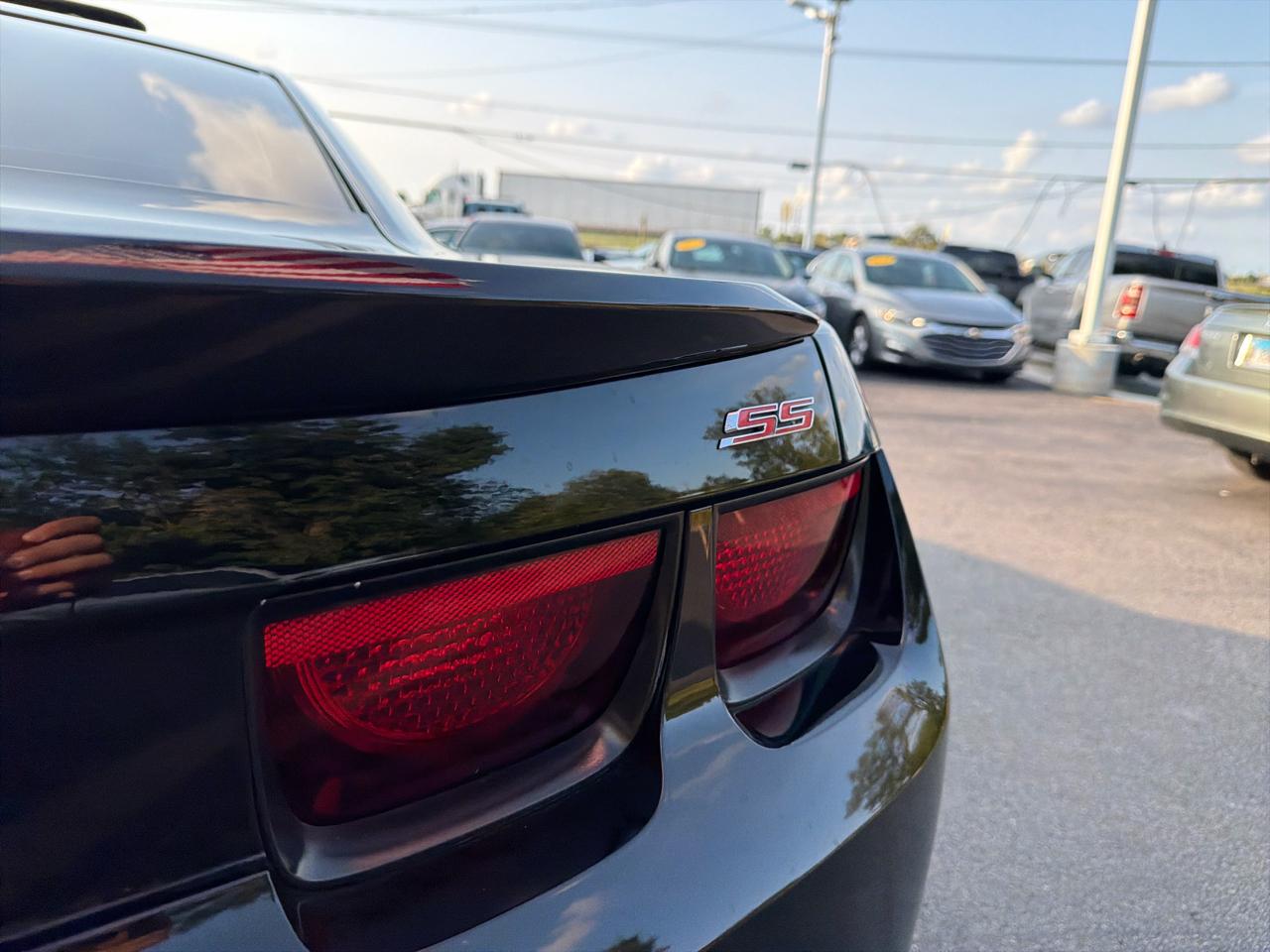 Chevrolet Camaro 2dr Cpe SS w/2SS 2013