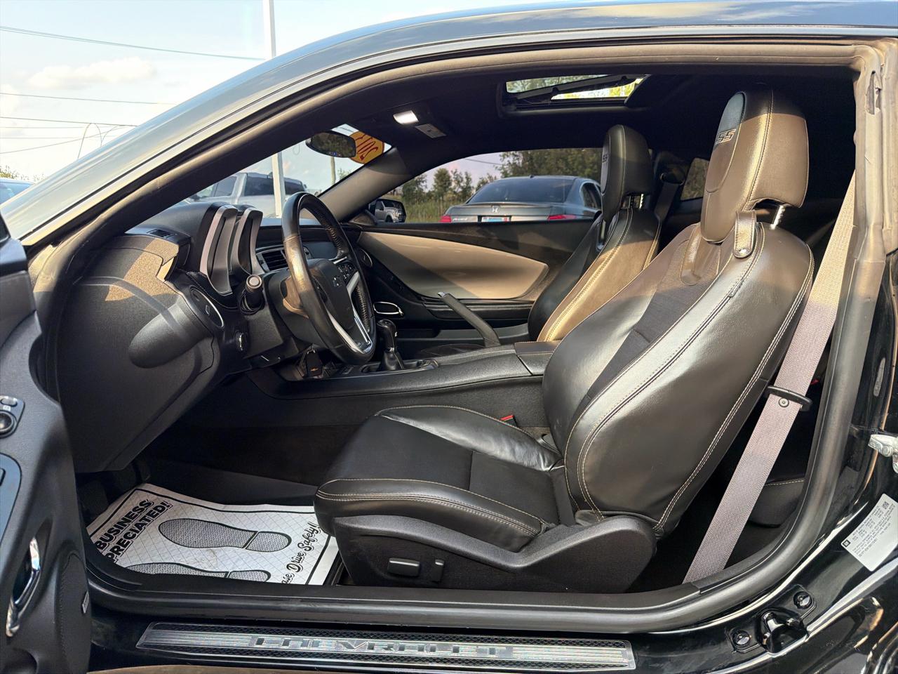 Chevrolet Camaro 2dr Cpe SS w/2SS 2013