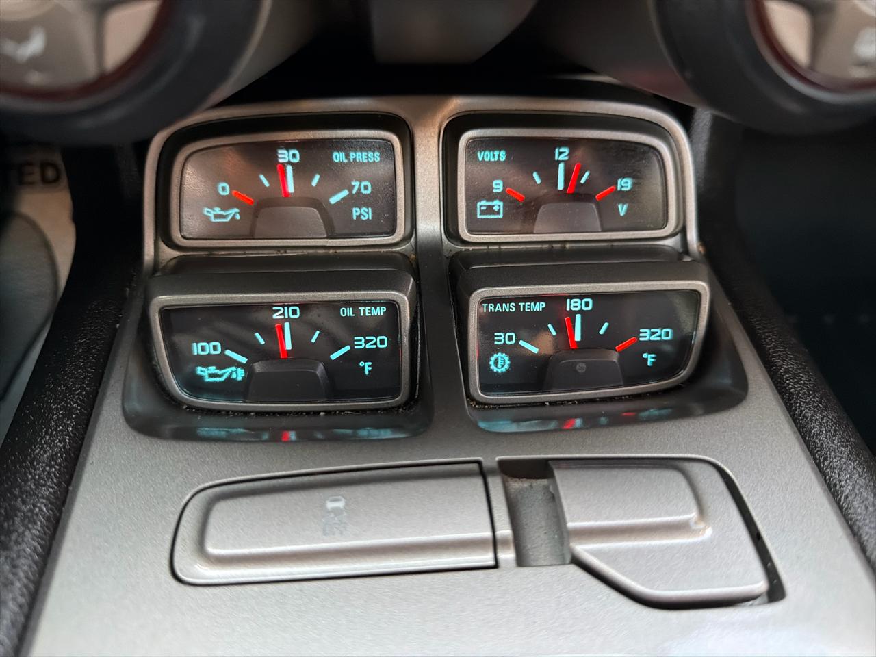 Chevrolet Camaro 2dr Cpe SS w/2SS 2013