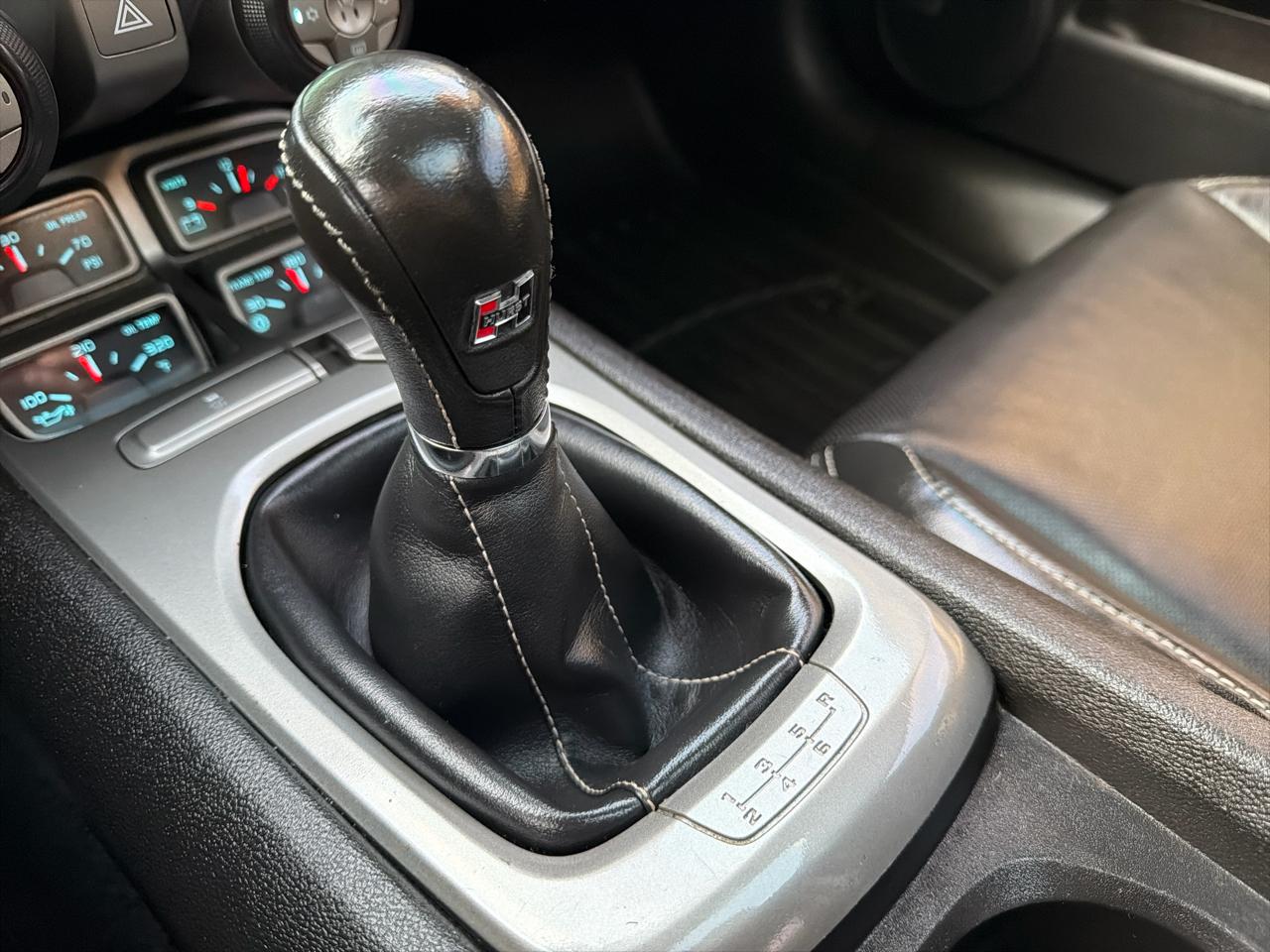 Chevrolet Camaro 2dr Cpe SS w/2SS 2013