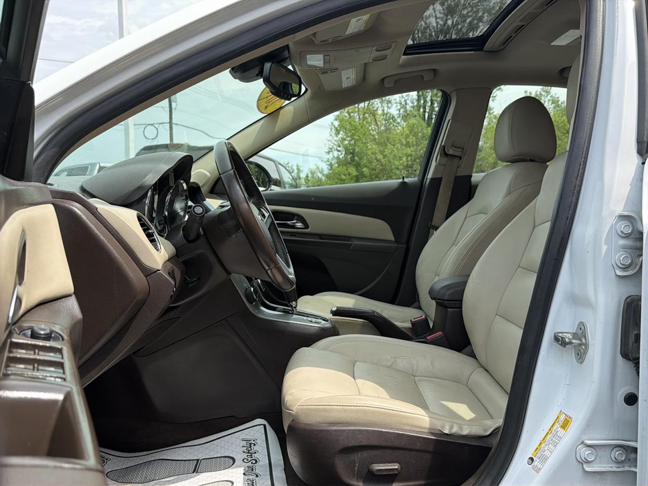 Chevrolet Cruze 4dr Sdn LTZ 2013