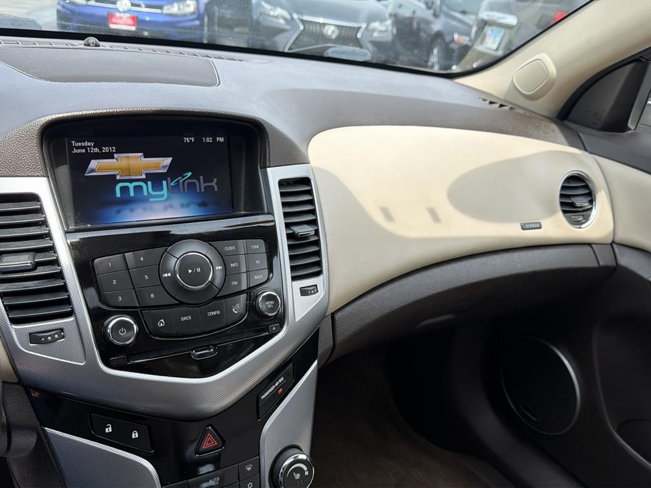 Chevrolet Cruze 4dr Sdn LTZ 2013