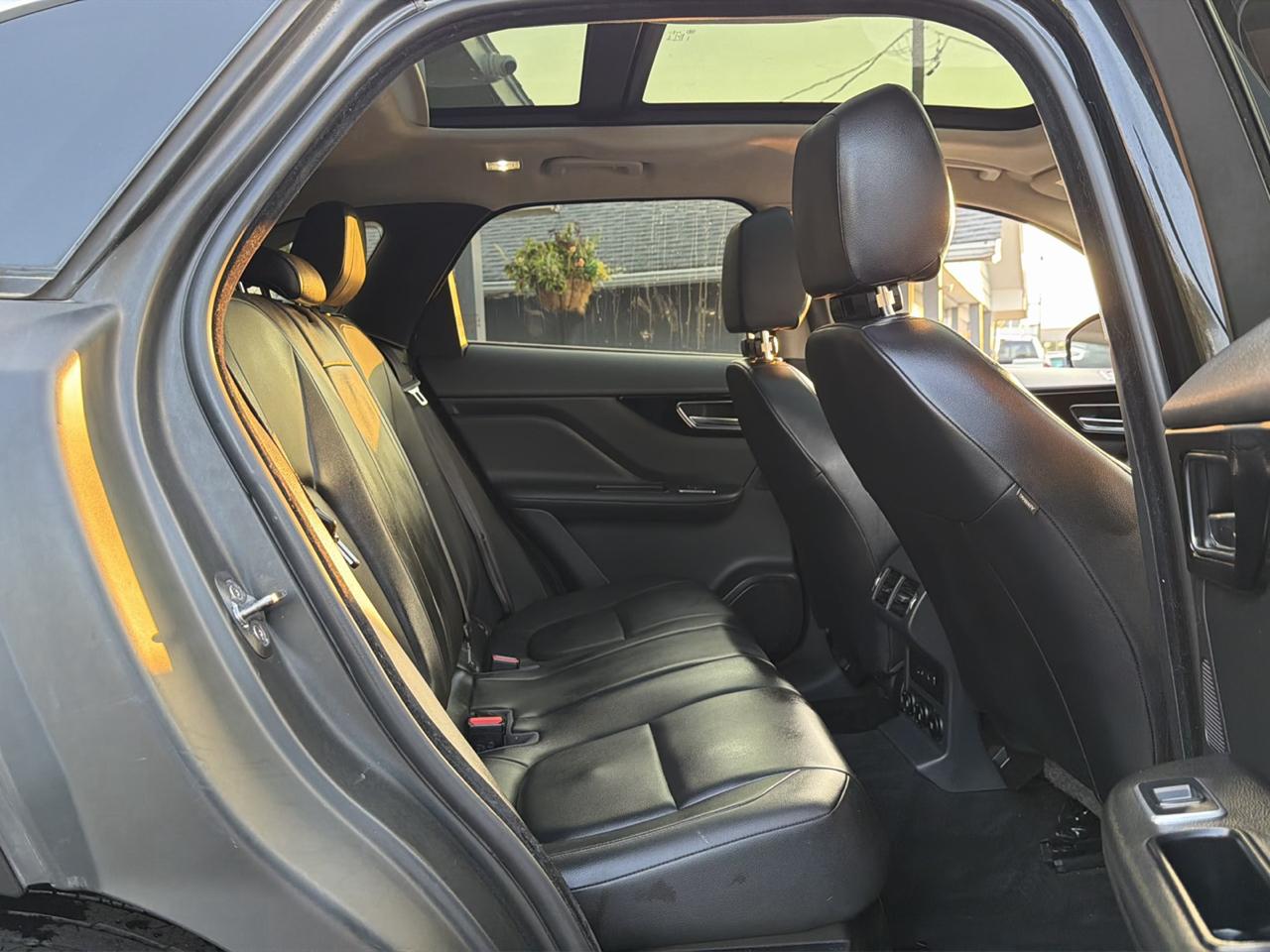 Jaguar F-Pace 25t Premium AWD 2020