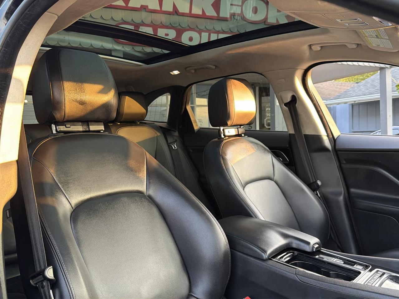 Jaguar F-Pace 25t Premium AWD 2020