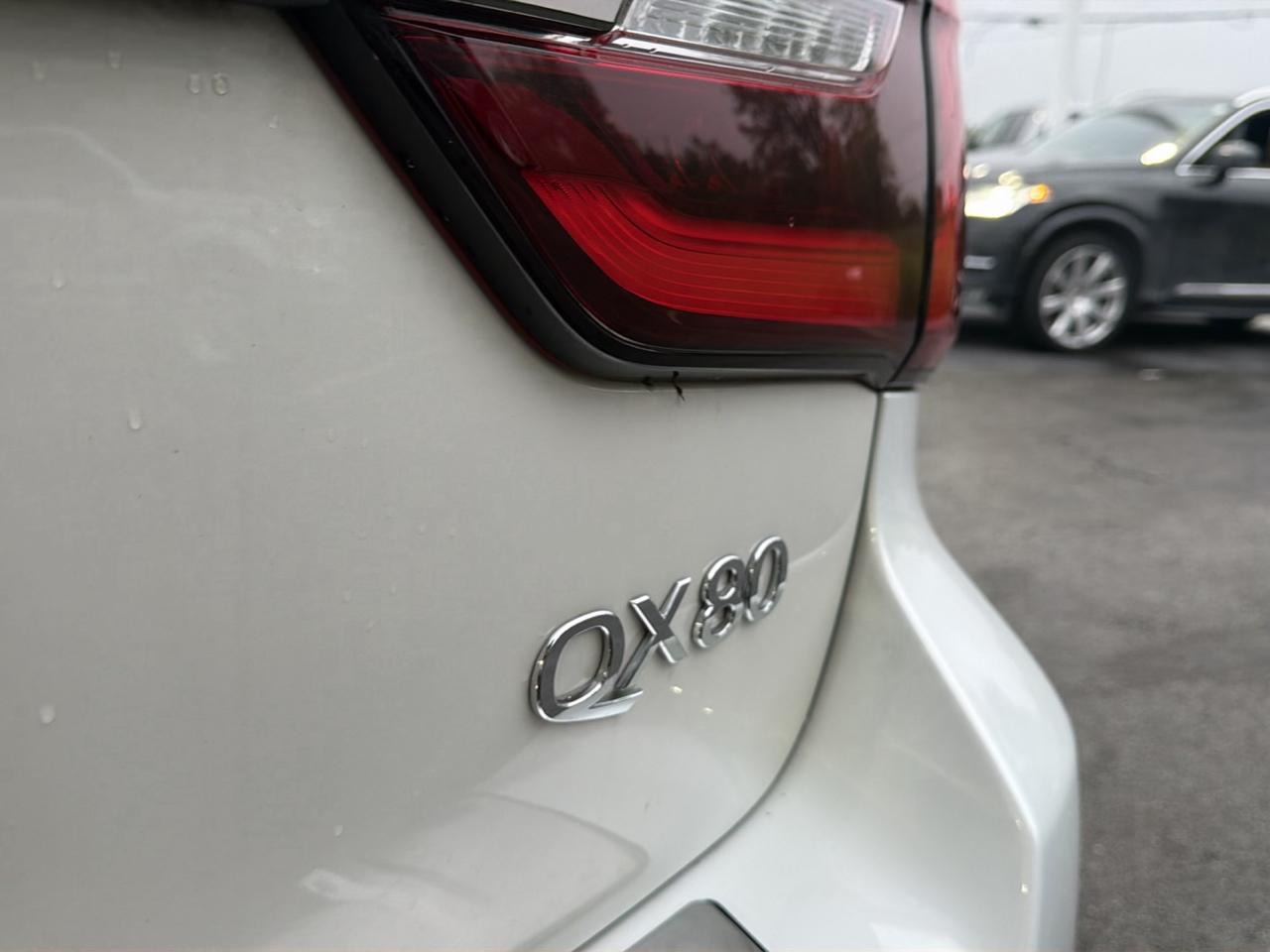 Infiniti QX80 PREMIUM SELECT AWD 2021