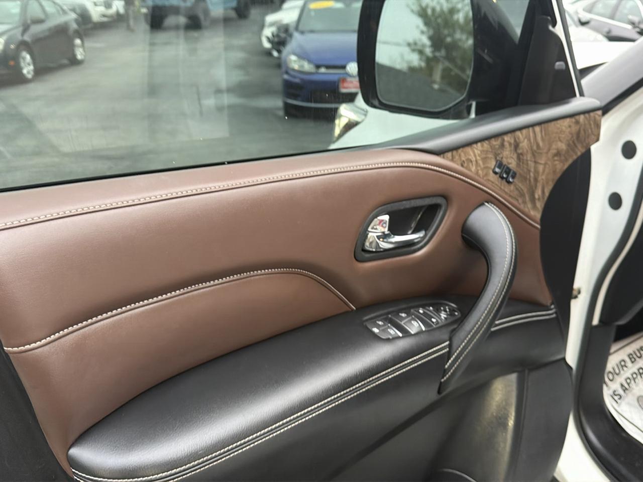 Infiniti QX80 PREMIUM SELECT AWD 2021