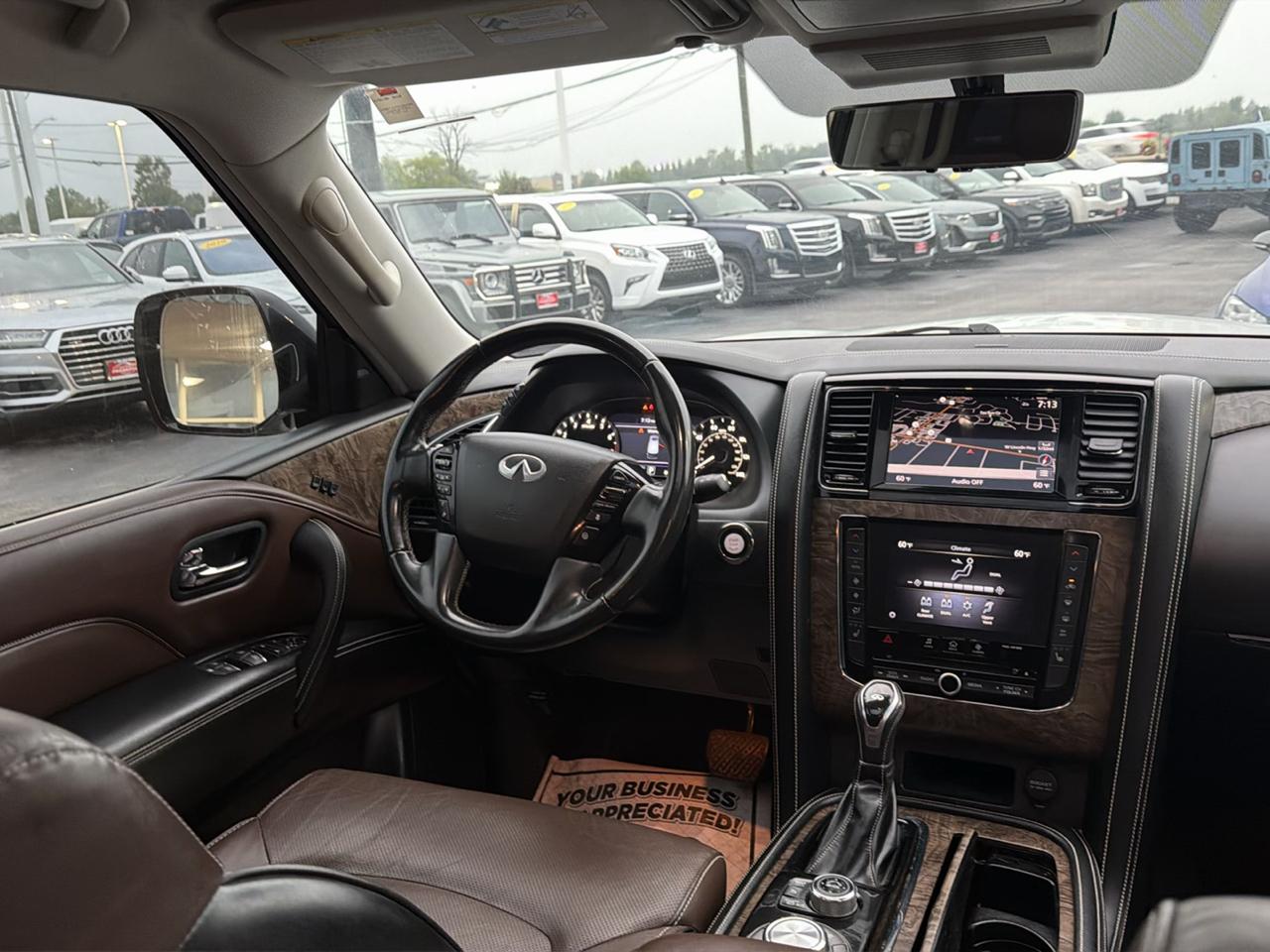 Infiniti QX80 PREMIUM SELECT AWD 2021