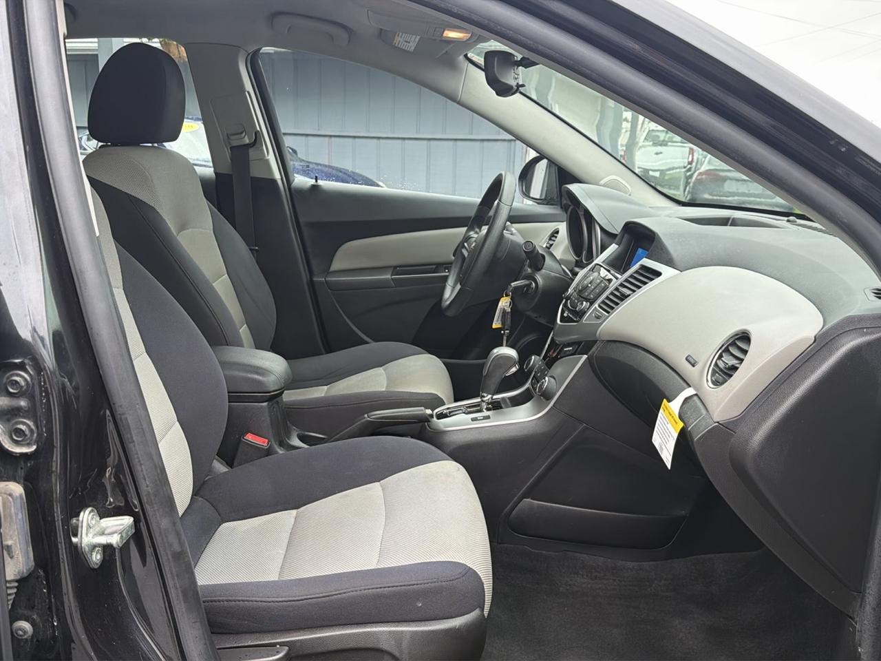 Chevrolet Cruze 4dr Sdn Auto LS 2014