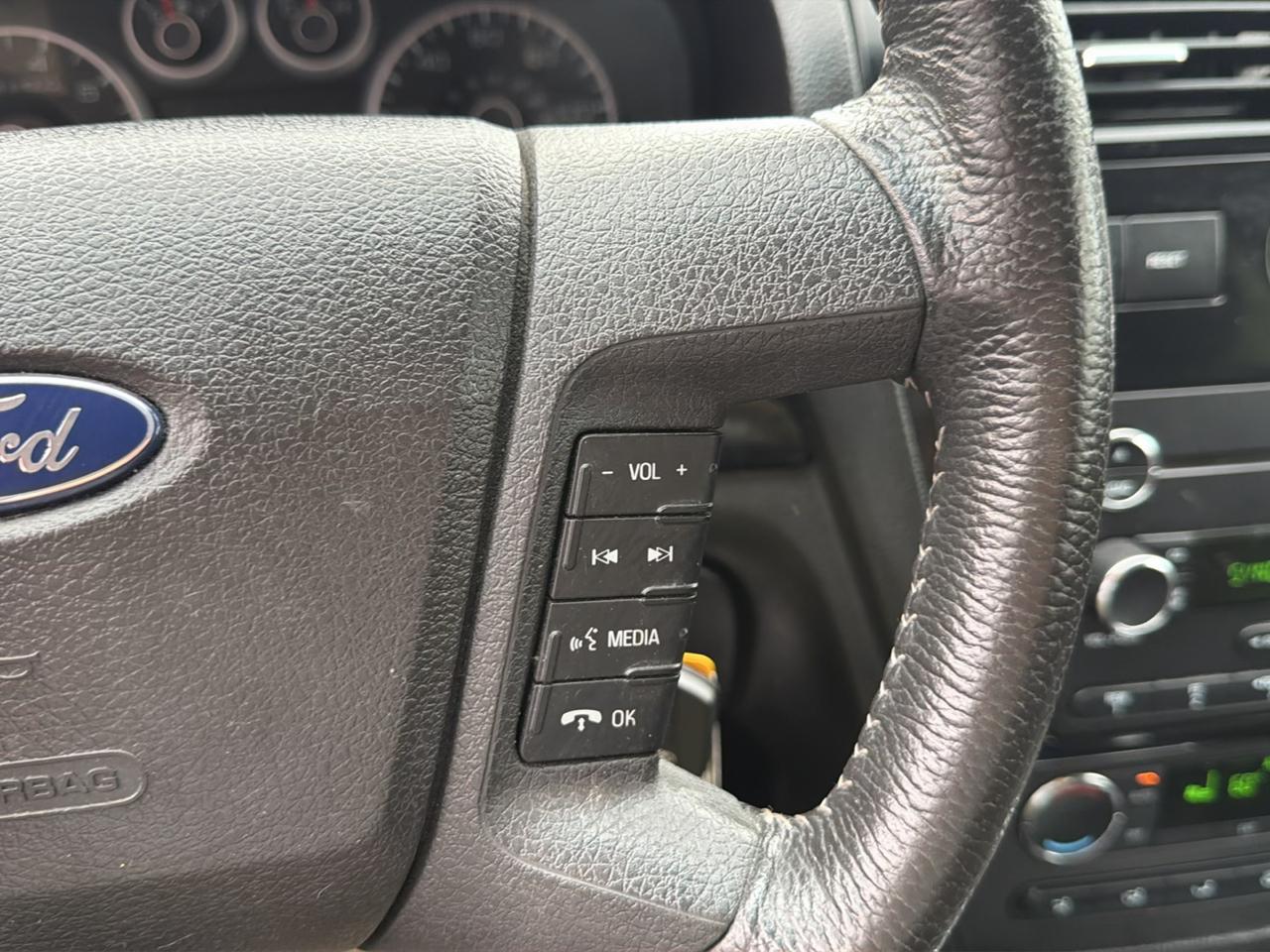 Ford Fusion 4dr Sdn V6 SEL FWD 2009