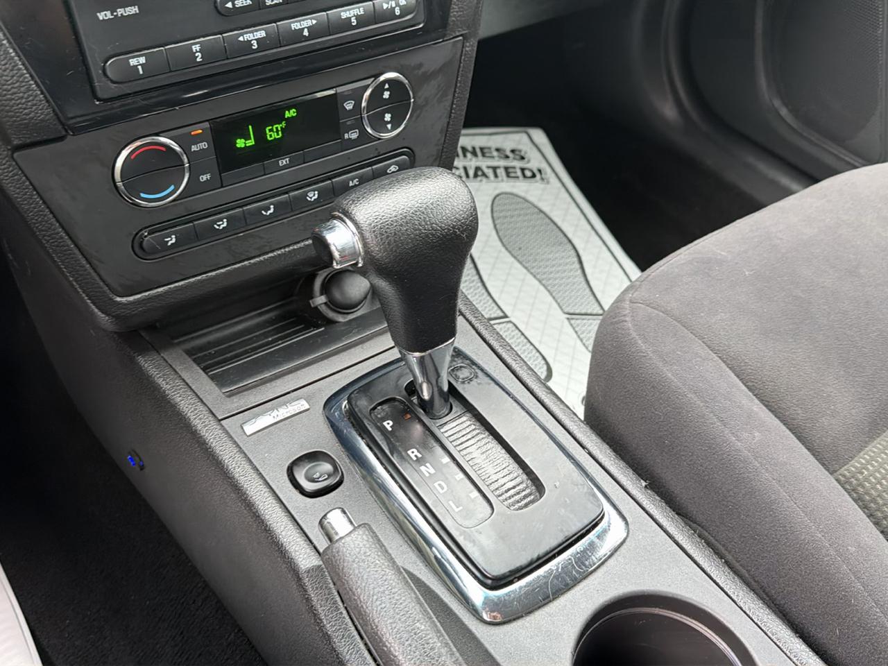 Ford Fusion 4dr Sdn V6 SEL FWD 2009
