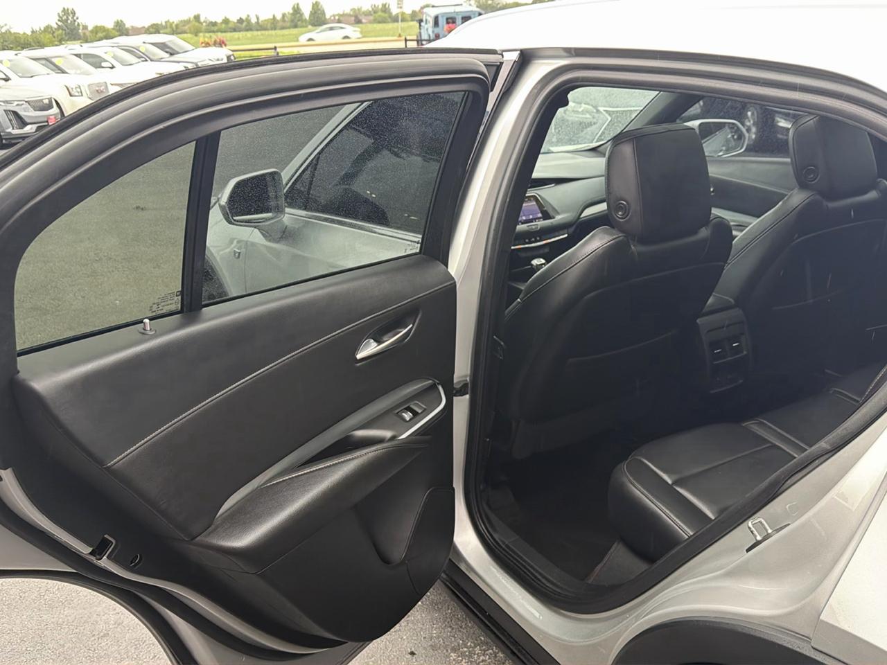 Cadillac XT4 FWD 4dr Premium Luxury 2019
