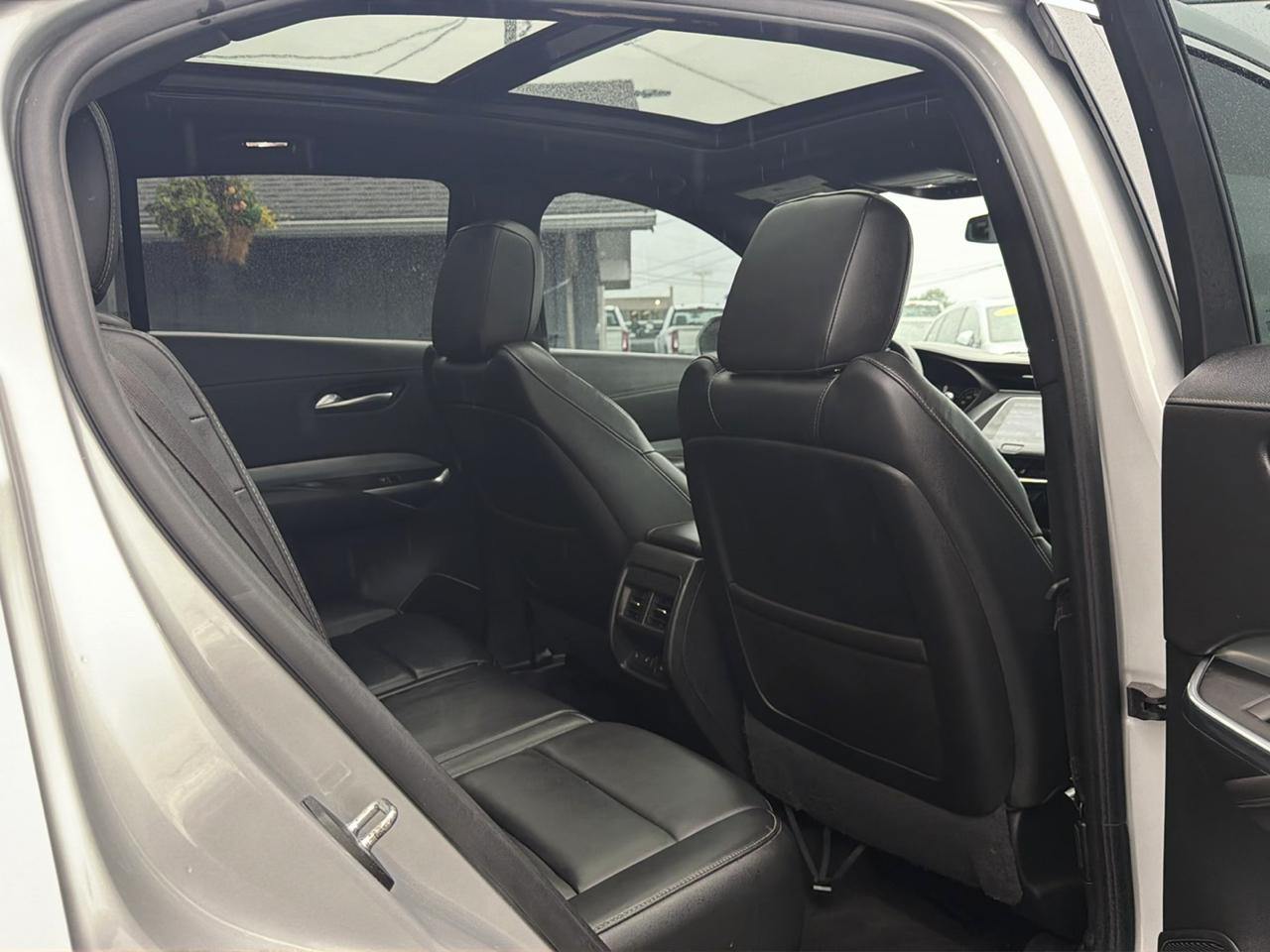Cadillac XT4 FWD 4dr Premium Luxury 2019