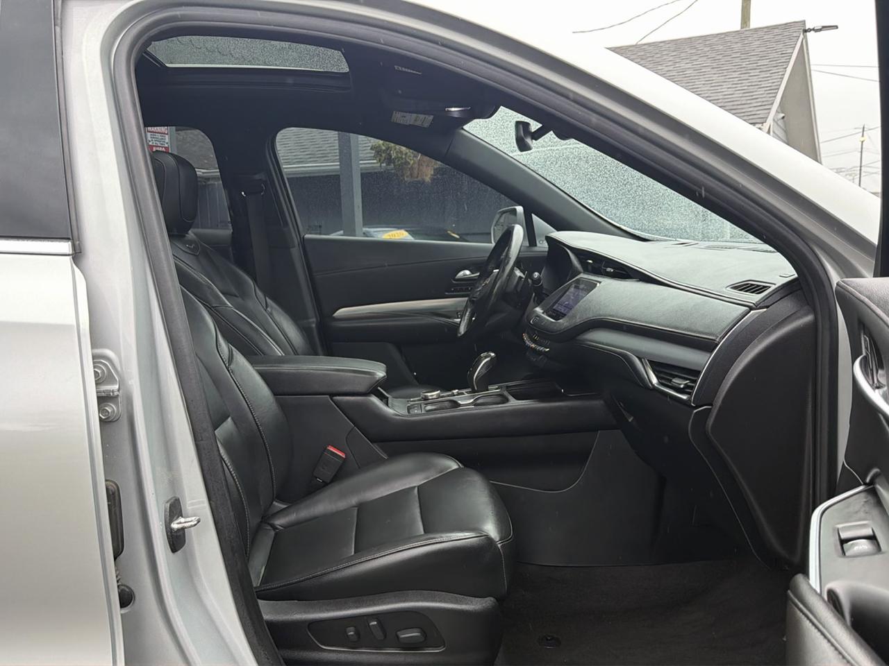 Cadillac XT4 FWD 4dr Premium Luxury 2019