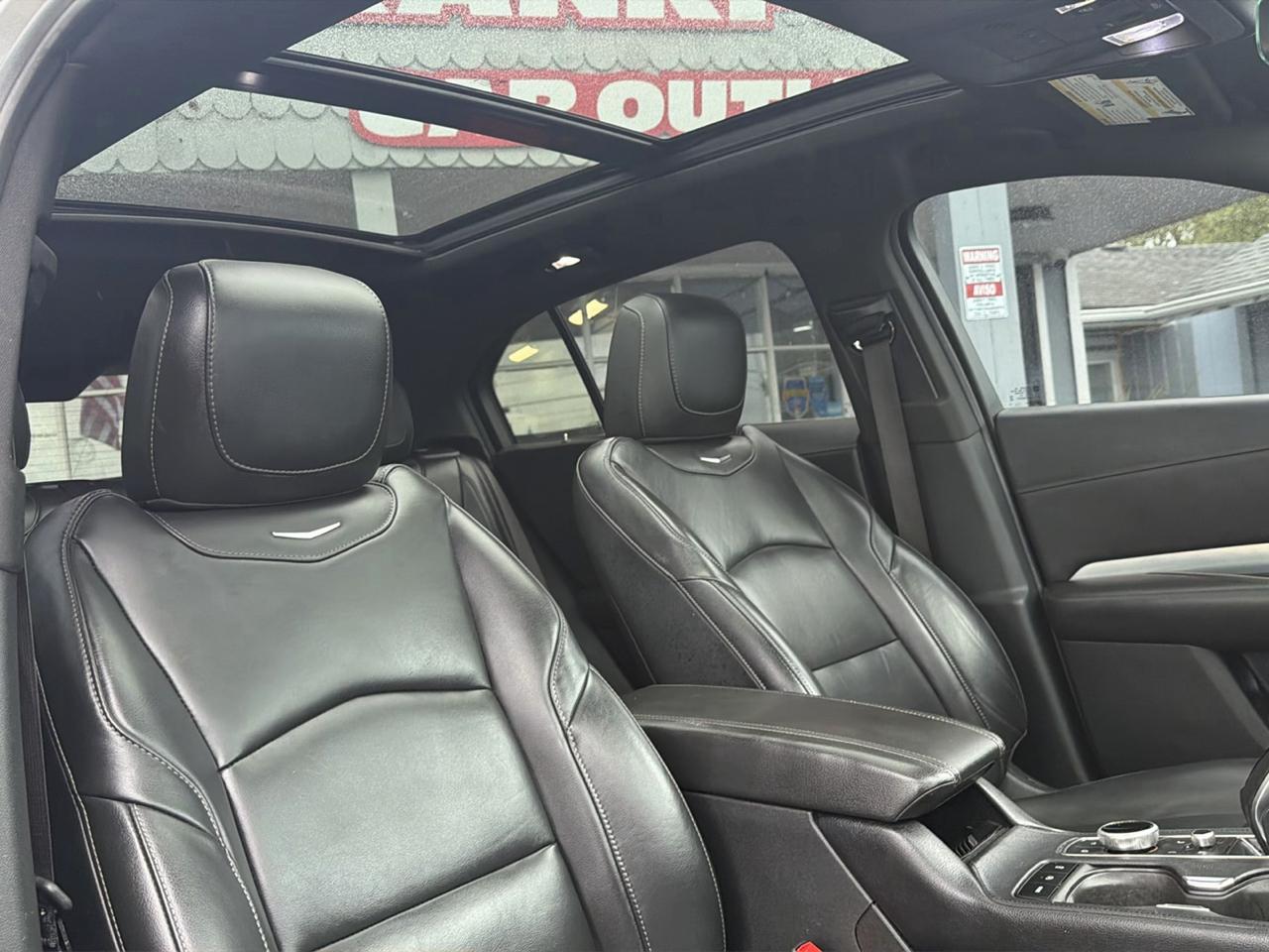 Cadillac XT4 FWD 4dr Premium Luxury 2019
