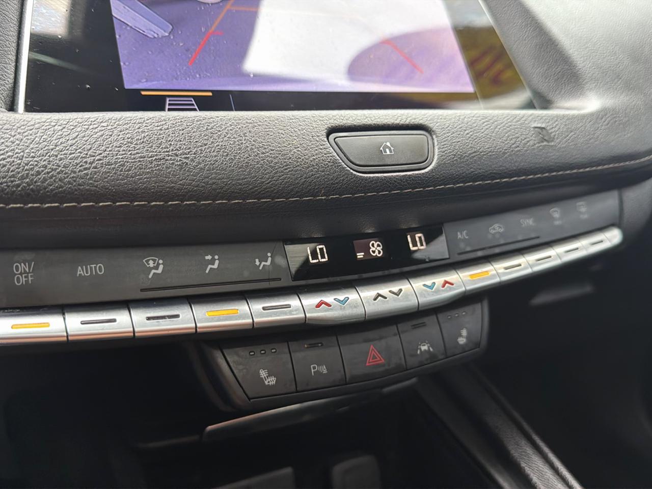 Cadillac XT4 FWD 4dr Premium Luxury 2019