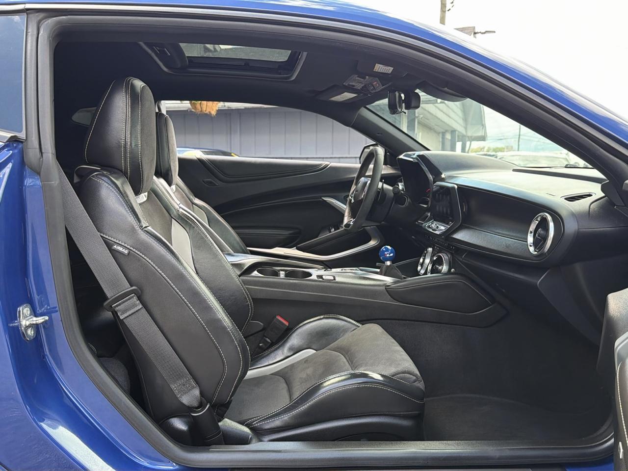 Chevrolet Camaro 2dr Cpe 2SS 2023