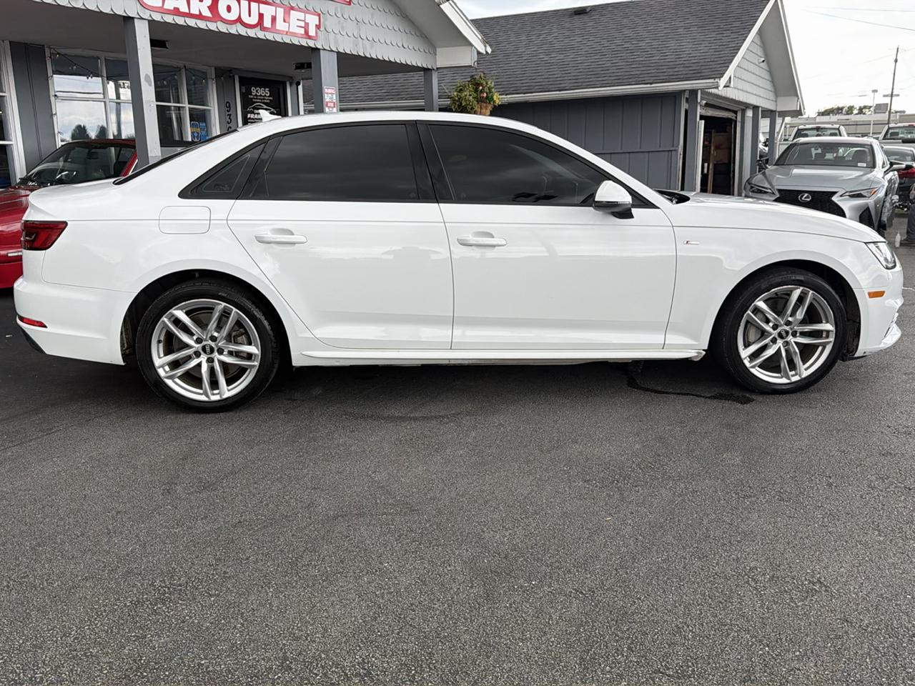 Audi A4 2.0 TFSI Auto Season of Audi Premium quattro AWD 2017