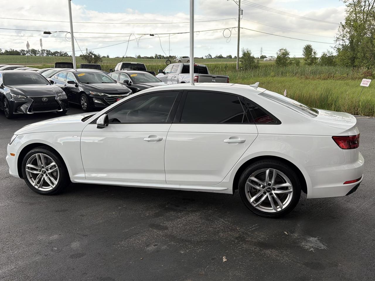 Audi A4 2.0 TFSI Auto Season of Audi Premium quattro AWD 2017