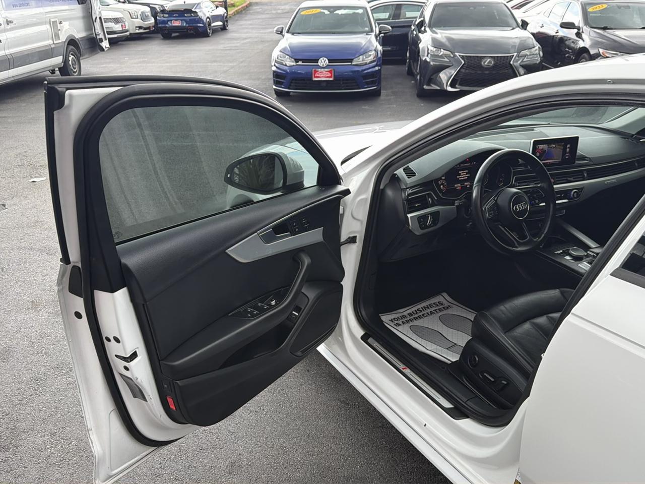 Audi A4 2.0 TFSI Auto Season of Audi Premium quattro AWD 2017