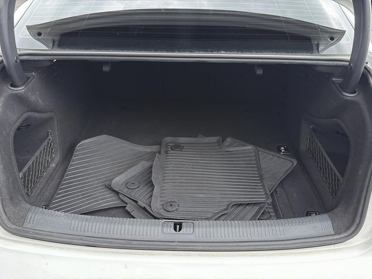 Audi A4 2.0 TFSI Auto Season of Audi Premium quattro AWD 2017