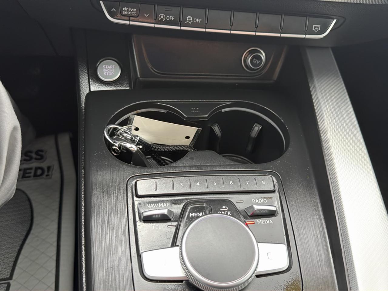 Audi A4 2.0 TFSI Auto Season of Audi Premium quattro AWD 2017