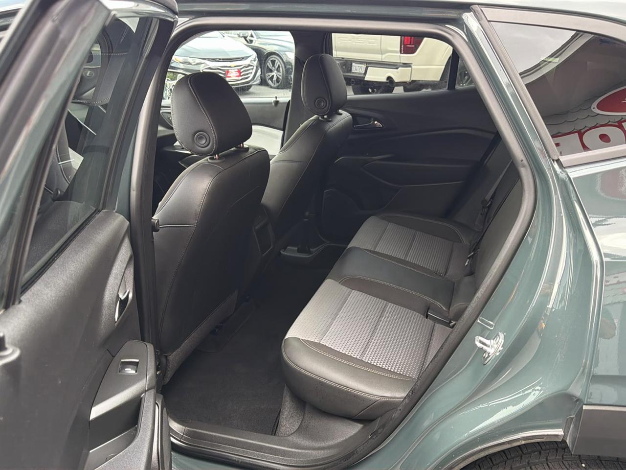 Chevrolet Trax FWD 4dr LT 2025