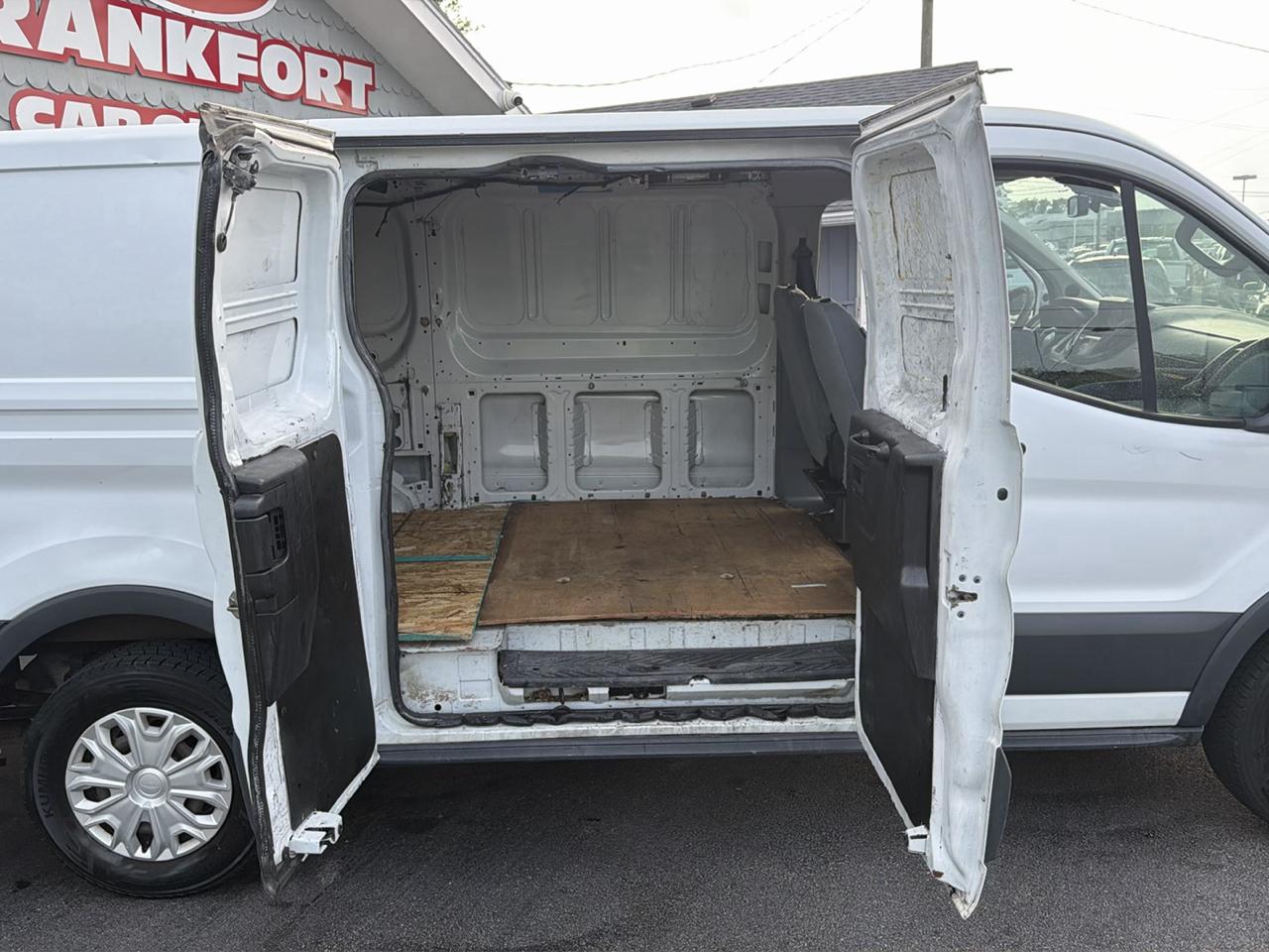 Ford Transit Cargo Van T-150 130" Low Rf 8600 GVWR Swing-Out RH Dr 2016