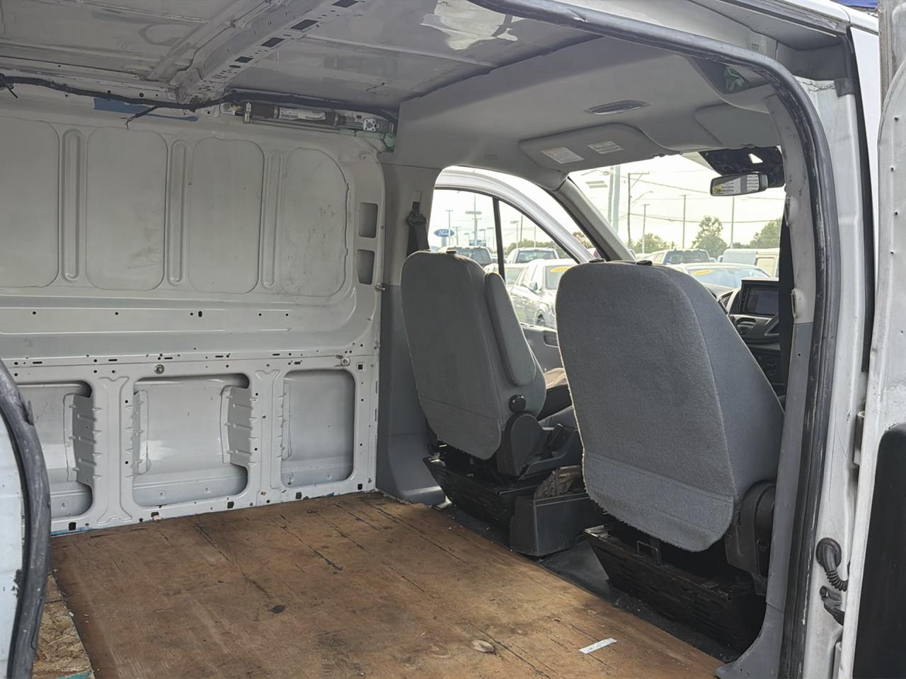 Ford Transit Cargo Van T-150 130" Low Rf 8600 GVWR Swing-Out RH Dr 2016