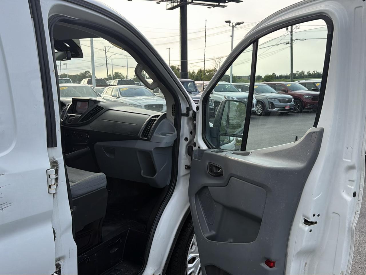 Ford Transit Cargo Van T-150 130" Low Rf 8600 GVWR Swing-Out RH Dr 2016