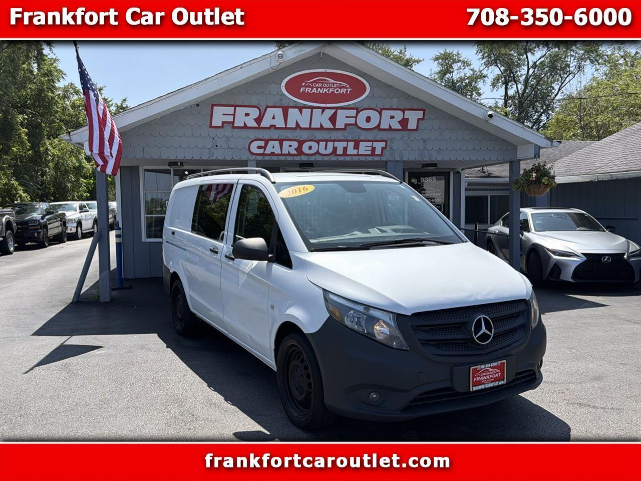 Mercedes-Benz Metris Cargo Van RWD 126" 2016
